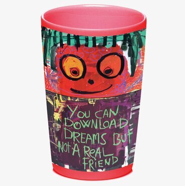 Mugg Real friend från Poul Pava med färgglad konst och text