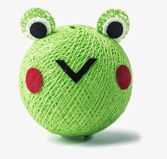 Boll Groda - Vasanthi från Vasanthi med grönt garn och ögon