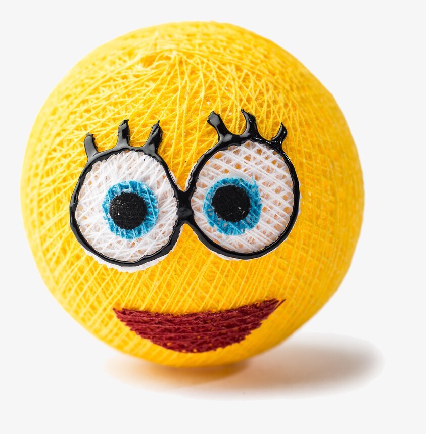 Boll Smiley - Vasanthi från Vasanthi med lekfullt ansikte