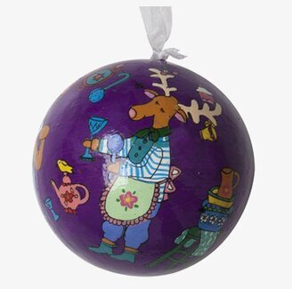Handmålad julgranskula Lila från Rice med humoristisk scen
