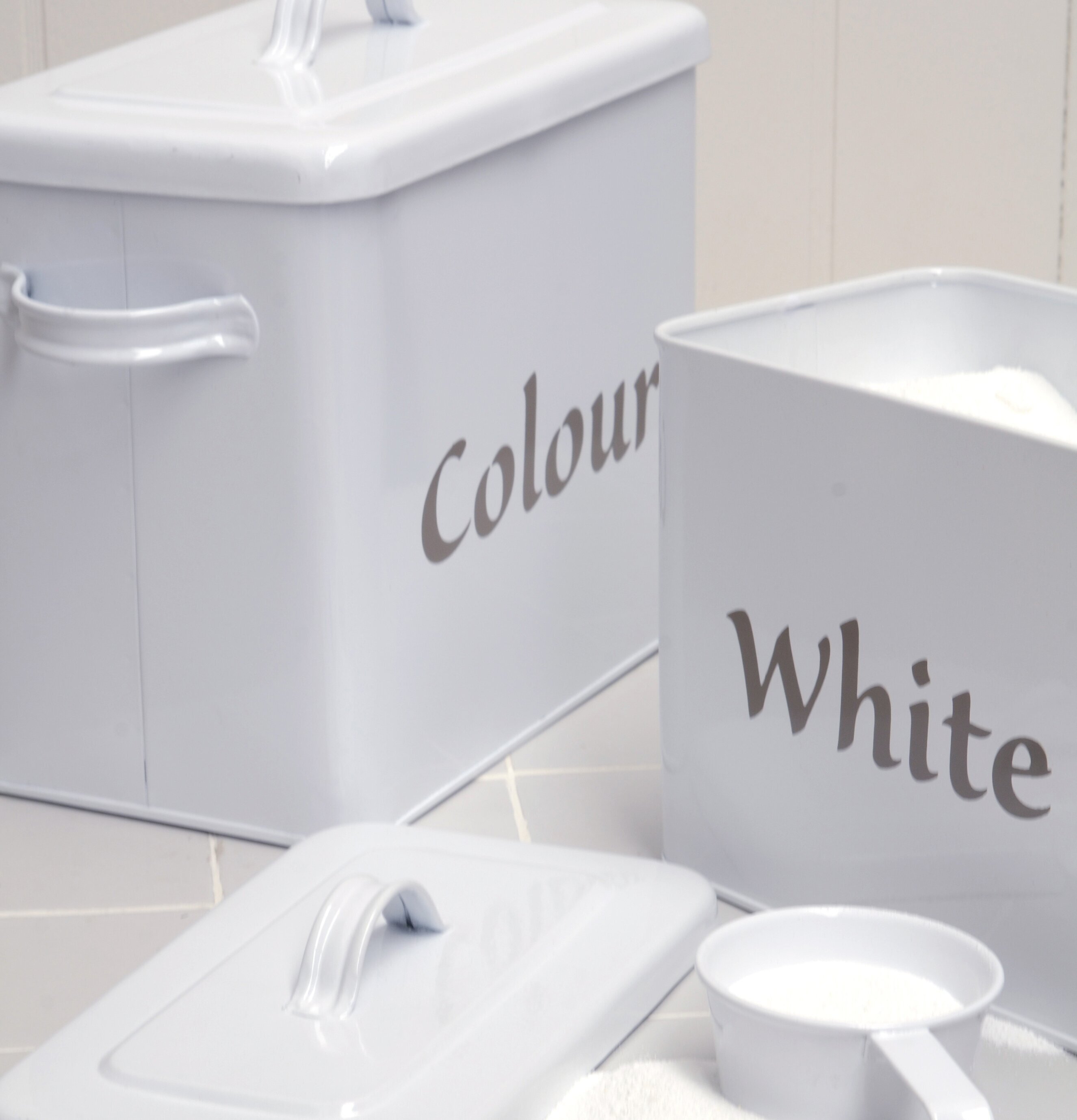 Tvättmedelsburkar 2-Del från IB Laursen i vit metall