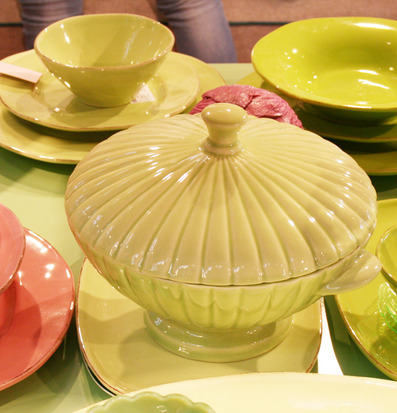 Soppterrin Keramik från Rice med färgglada keramikprodukter