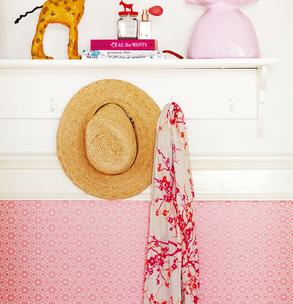 Tapet Rice från varumärket Rice med rosa och vita mönster