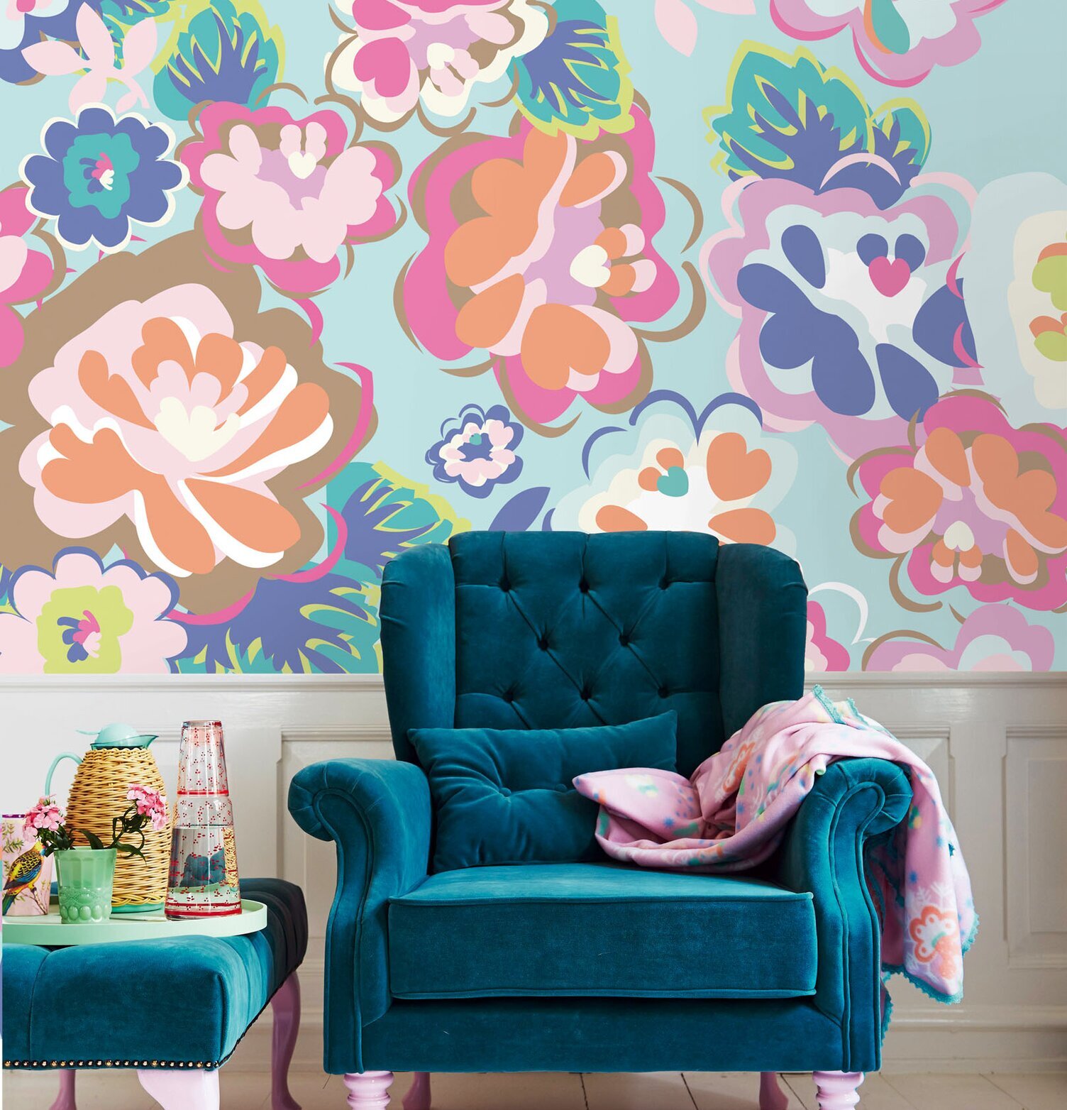 Tapet English Country Floral Aqua från Rice med blommönster