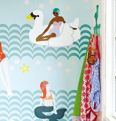 Tapet - Lovely Ladies Bathing från Rice med färgglada figurer