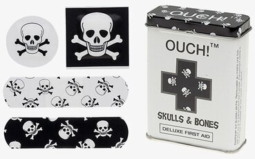 Skulls & Bones från Ouch! - stilig första hjälpen-metallask