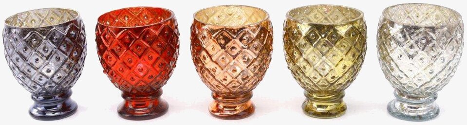 Fem färgglada Ljuslykta På Fot från Interstil i rad