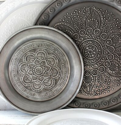 Fat Blooming Ø 30 cm från Majas Cottage med blommönster