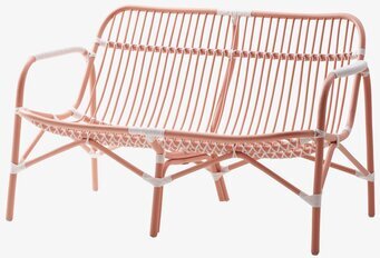 Cane 2 Seater Sofa Soft Coral från Rice i ljus miljö