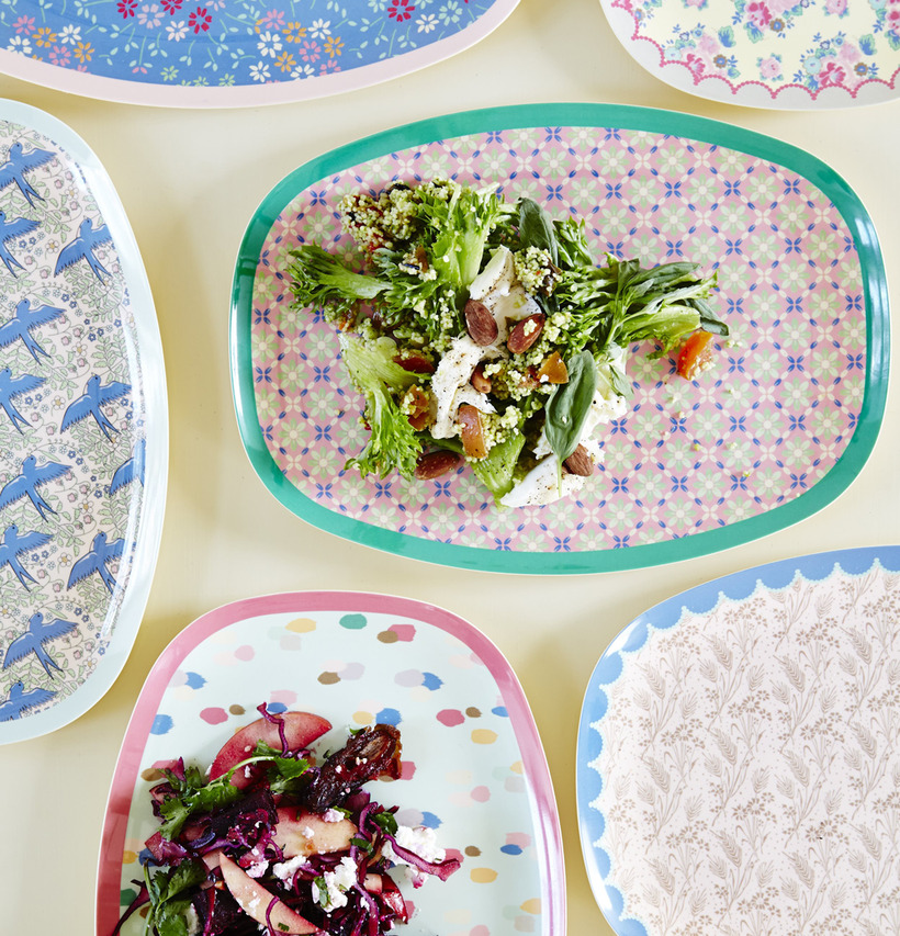 Tallrik Swallow Print från Rice med färgglada mönster