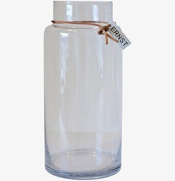 Glasvas ERNST från Ernst med läderband och elegant design
