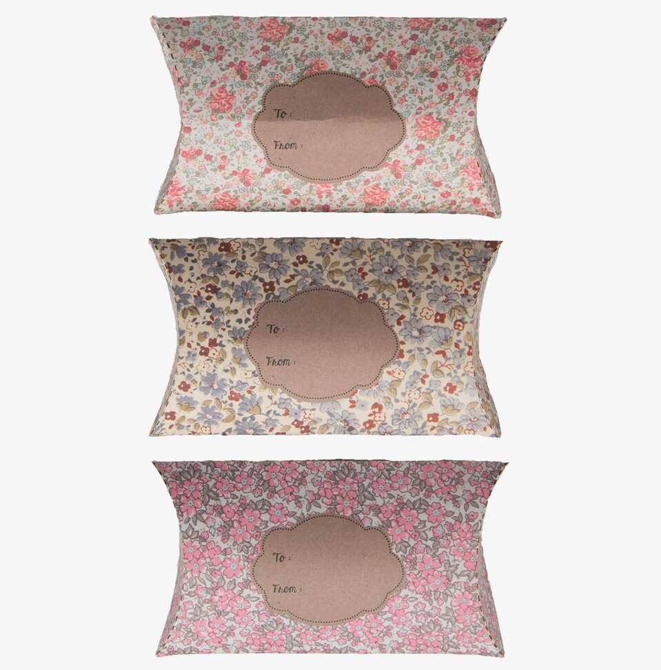 Gift Box Vintage Floral från Sass & Belle med blommönster