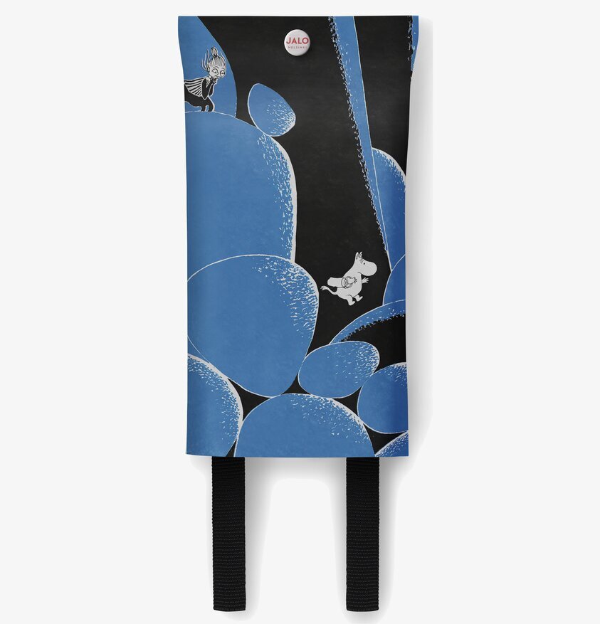 Brandfilt Mumin Adventure från Jalo med Mumin-illustrationer