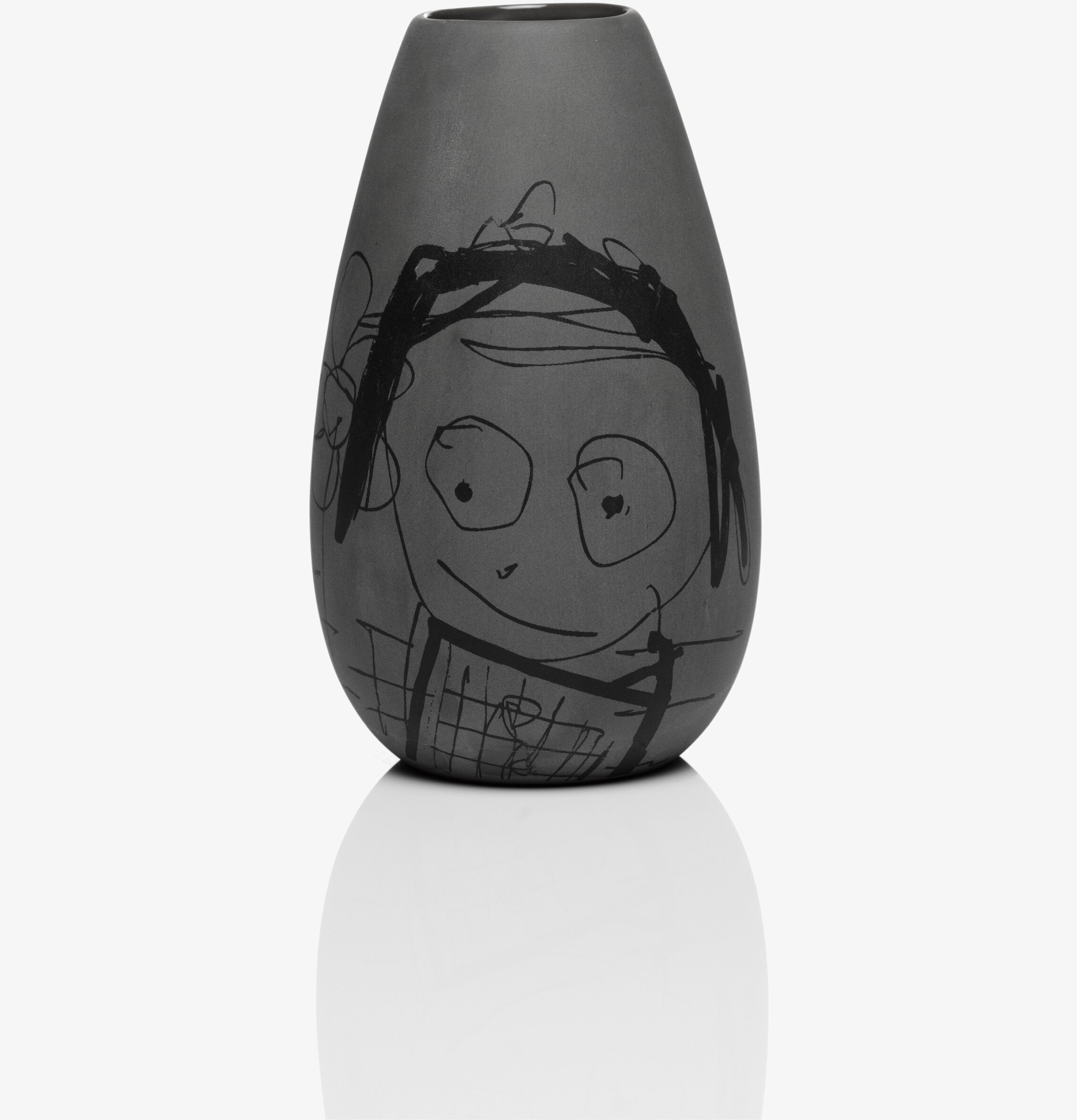 Great Guys - Vas 16 cm från Poul Pava med lekfull design