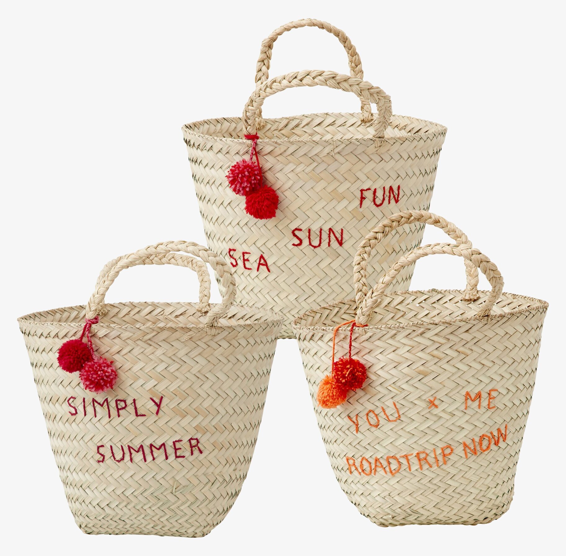 Korgväska Med Pompoms från Rice med lekfulla detaljer