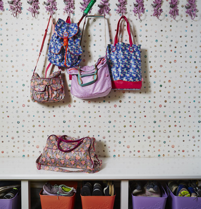 Ryggsäck Rose Print från Rice med blommigt mönster och färger