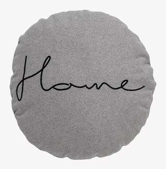 Kudde Home Ø45 cm från Bloomingville i grått med svart text