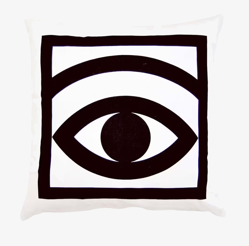 Kuddfodral Ögon Cacao Vit från Olle Eksell med ögonmotiv