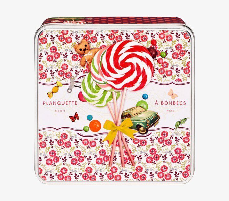 Plåtburk Fyra franska från Derriére la porte med klubbor