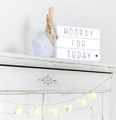 Mini Star Light White från A Little Lovely Company i barnrum