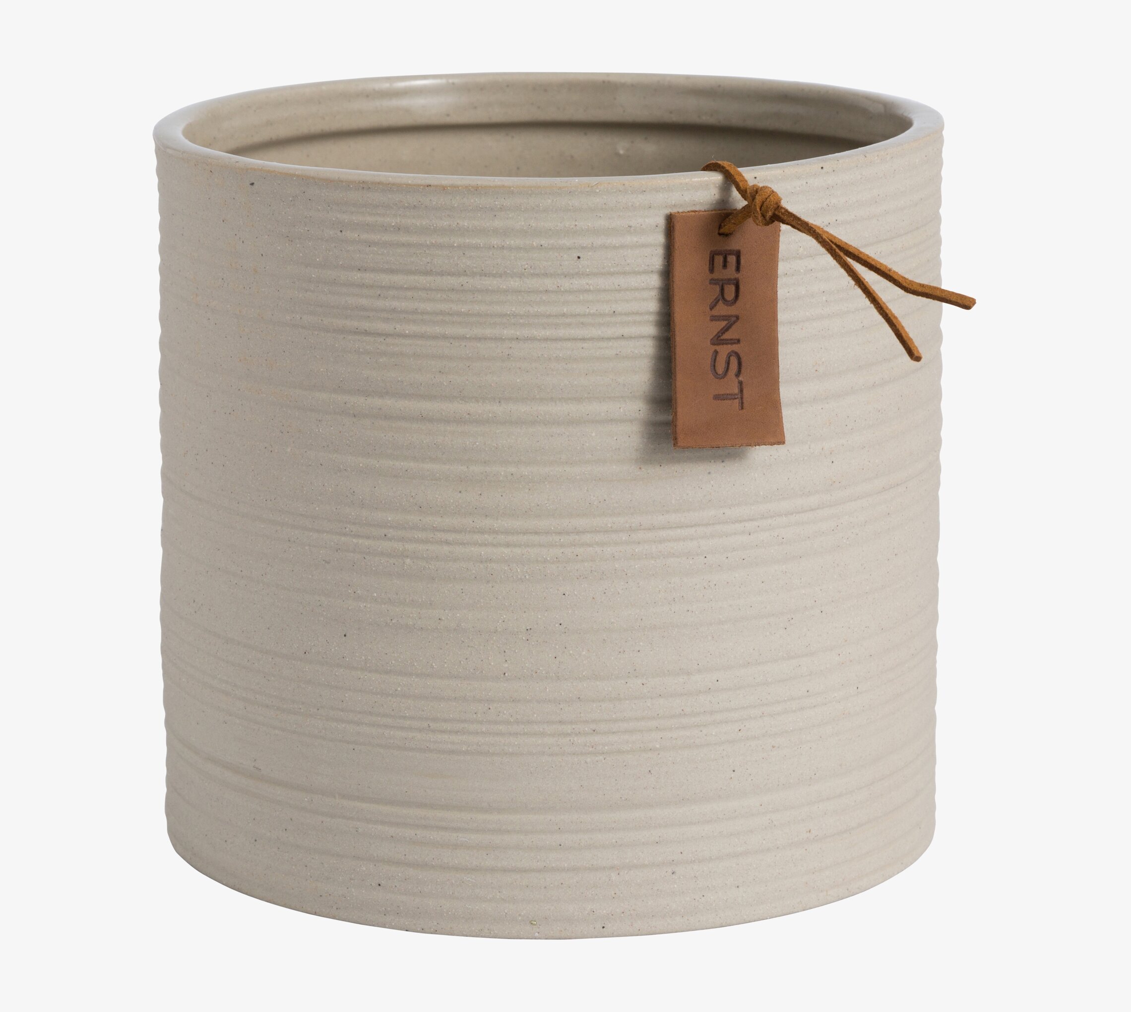 Kruka Natur Ernst från varumärket Ernst med räfflad yta