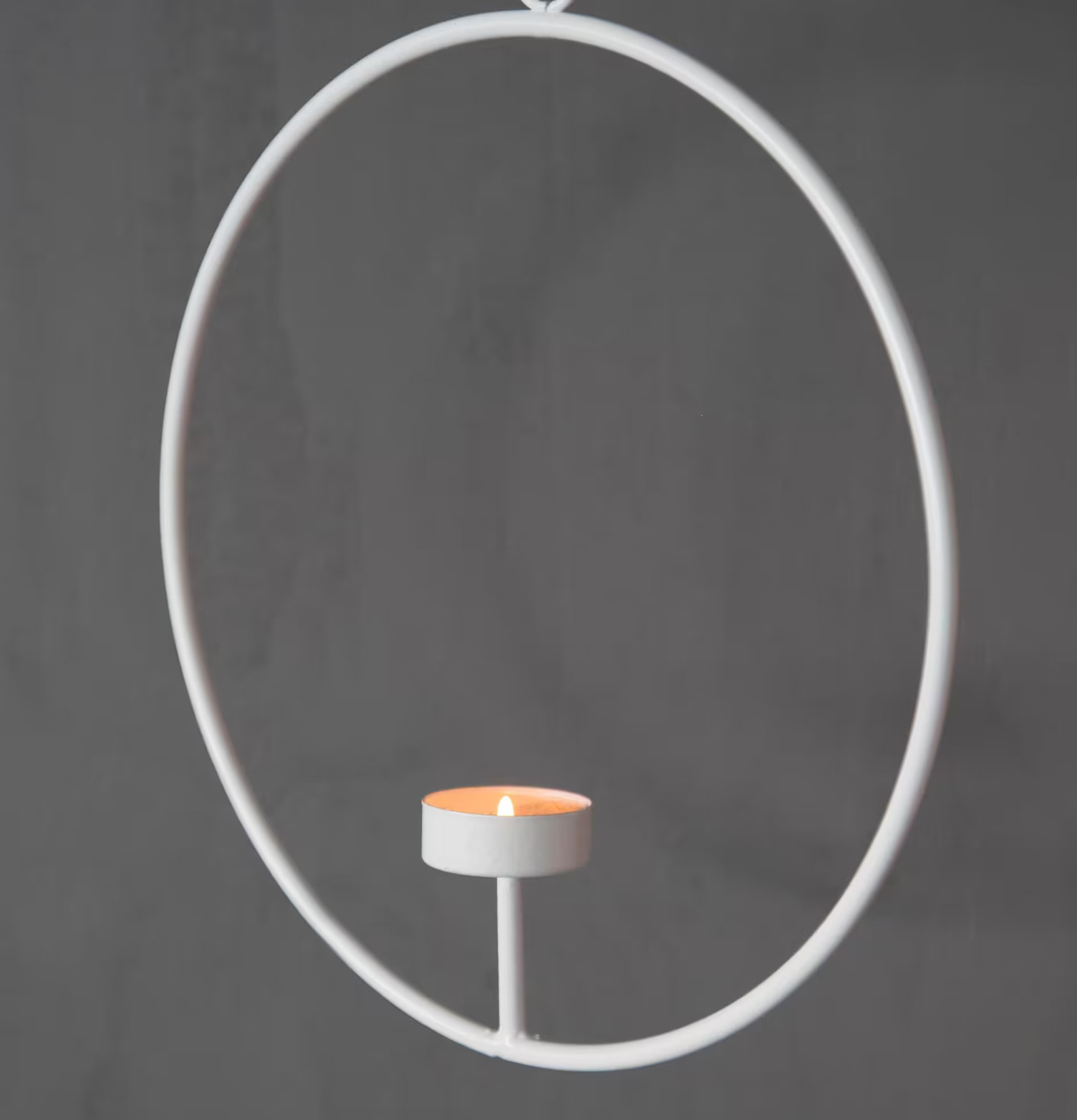 Gullabo Mini Häng Vit från Storefactory i vit metallring