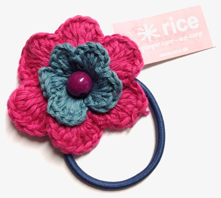 Hårsnodd Blomma Fushia/Turkos/Lila från Rice på vit bakgrund