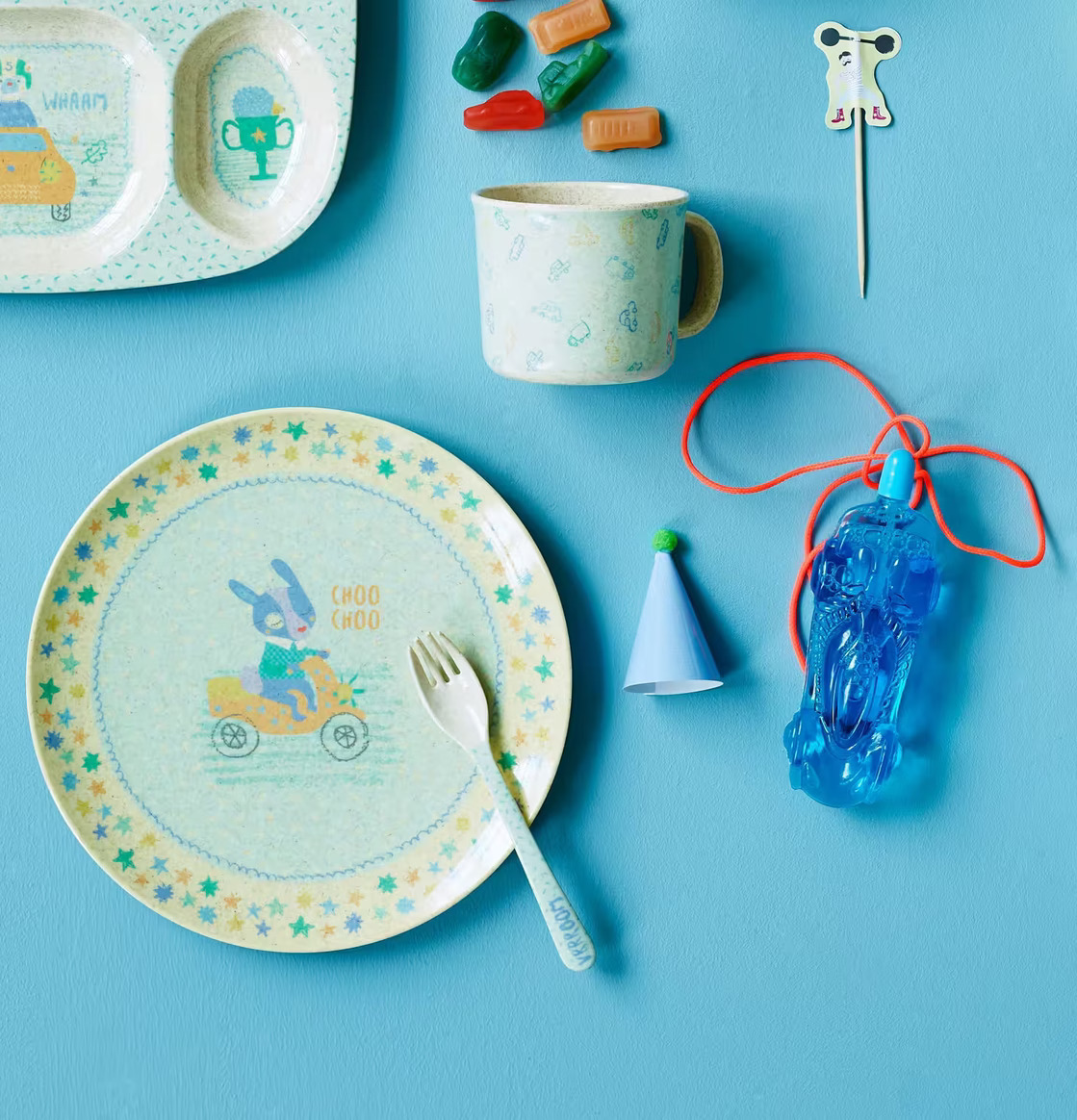 Bestickset Race Print från Rice med lekfulla motiv för barn