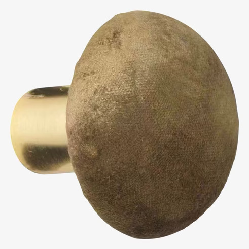 Knopp Sammet Mustard S från Cozy Living mot vit bakgrund