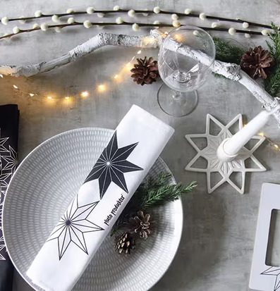 Ljusstake Snöflinga från Pluto Produkter på vinterdukning