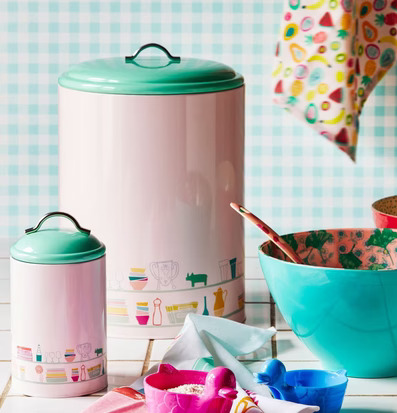 Köksburk L Cupboard från Rice i två storlekar och färger