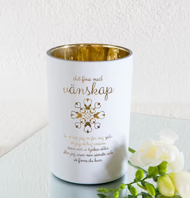 Ljuslykta Vänskap från Majas Cottage med gyllene insida