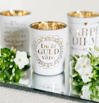 Ljuslykta Du Är Guld Värd från Majas Cottage på spegelbricka