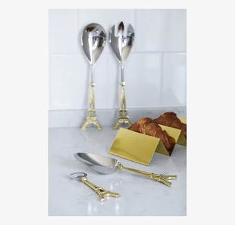 Taco Stand Gold från By ON på marmorerad bänkskiva