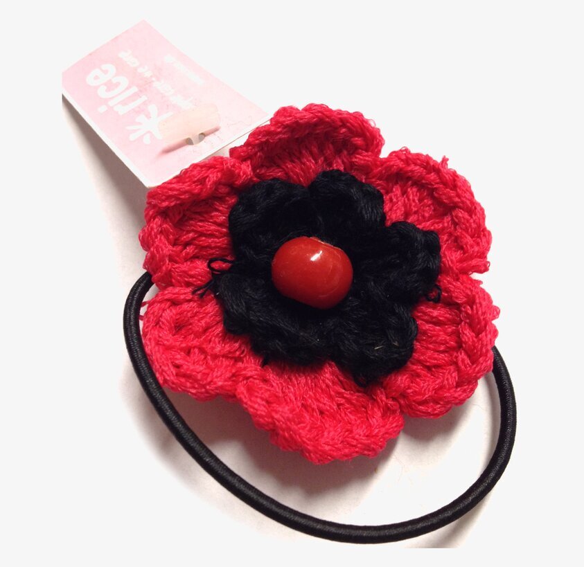 Hårsnodd Blomma Röd/Svart/Röd från Rice på vit bakgrund