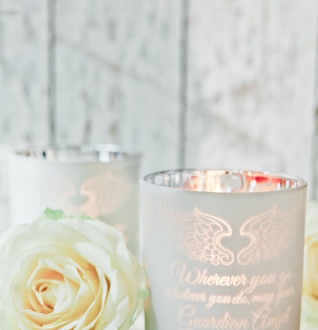 Guardian Angel - Majas Cottage från Majas Cottage med rosor