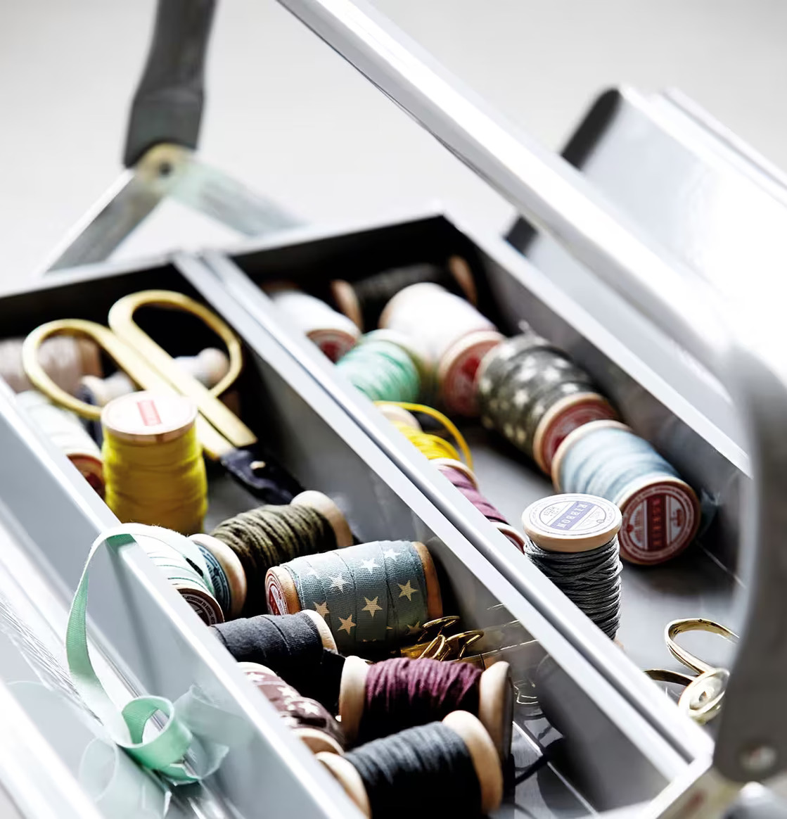 Verktygslåda Blue/Grey från House Doctor med trådrullar