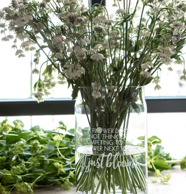 Vas Blooms - Majas Cottage från Majas Cottage i glas