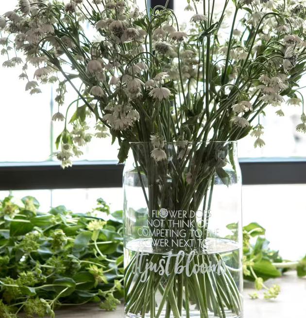 Vas Blooms - Majas Cottage från Majas Cottage i glas