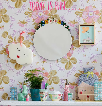 Tvättsvamp Moln Blå från Rice i ett färgglatt inrett rum