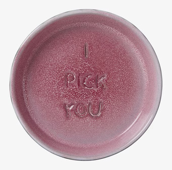 Keramikfat I Pick You från Rice med rosa och röd glasering
