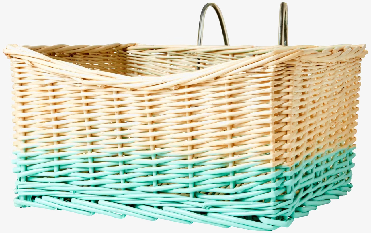 Hängande Förvaringskorg Mint från Rice med flätad rotting