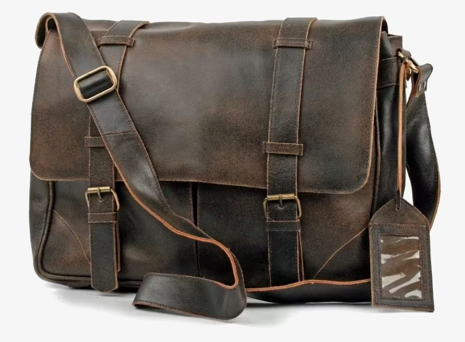 Väska Jackie Brun från Interstil i mörkbrunt läder