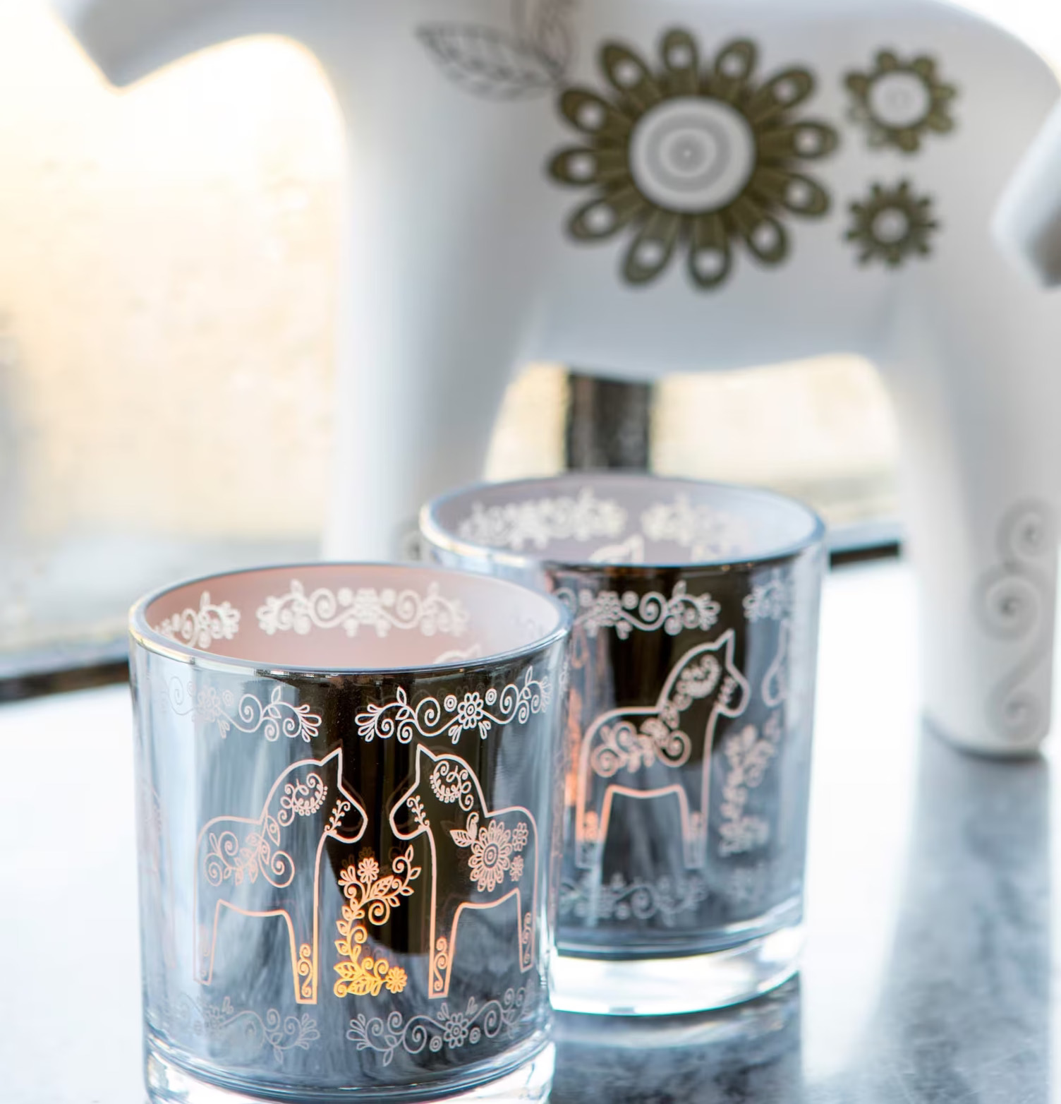 Chevas - Majas Cottage ljuslyktor med dalahästmönster