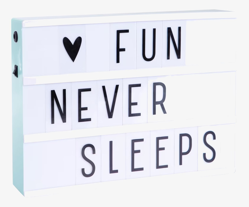 Lightbox Mint A4 från A Little Lovely Company med texten FUN NEVER SLEEPS