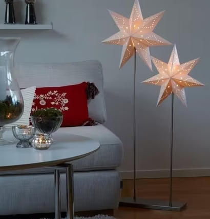 Sävedalen Golvljusstake från Markslöjd i modernt vardagsrum