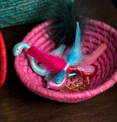 Ovala Brödkorgar Rice från Rice i livfull rosa nyans