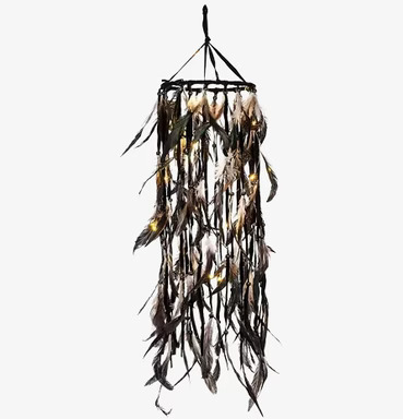 Mobil Fjädrar Inkl Ljusslinga från Different Design hängande