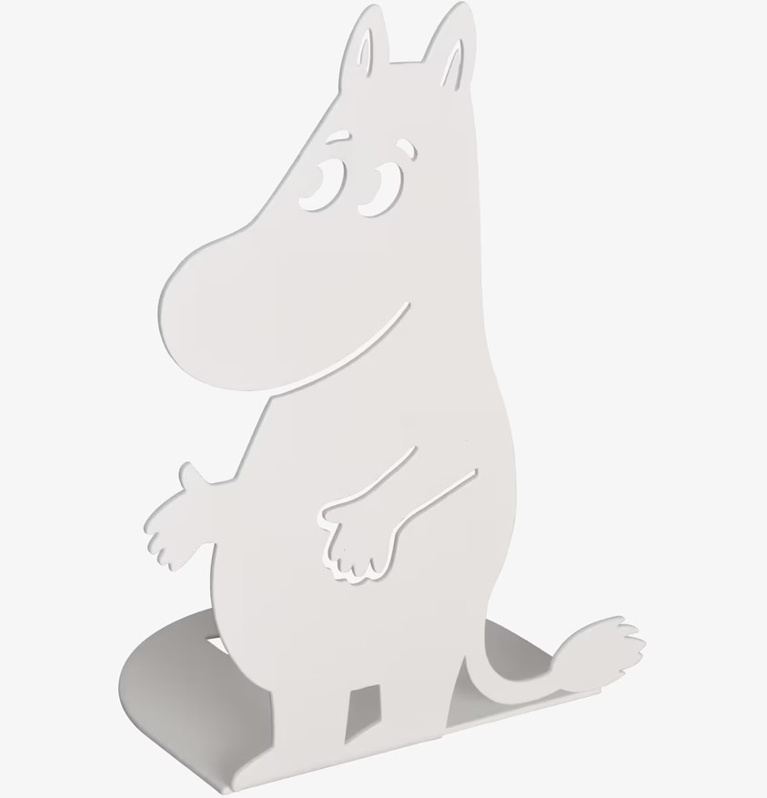 Bokstöd Mumin Vit från Pluto Produkter i vitmålad metall