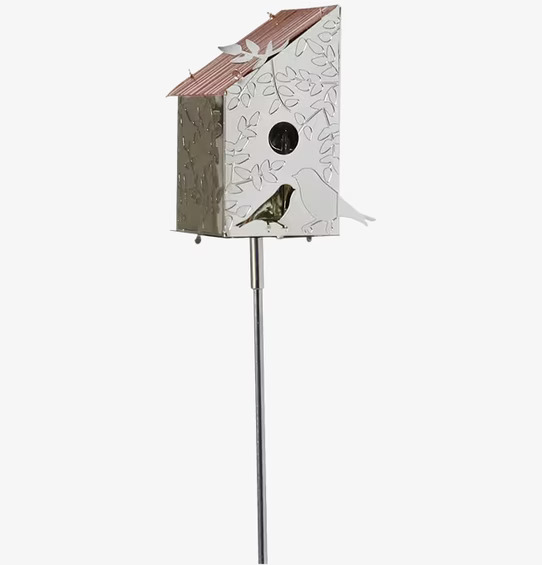 Deco Holk Snedtak från Pluto Produkter i metall med snedtak